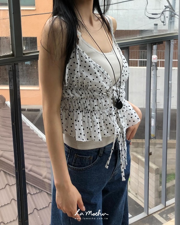 蕾絲滾邊背心
